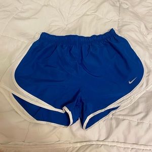 Nike shorts !